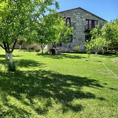 Guest House Ijevan's Garden Extérieur photo