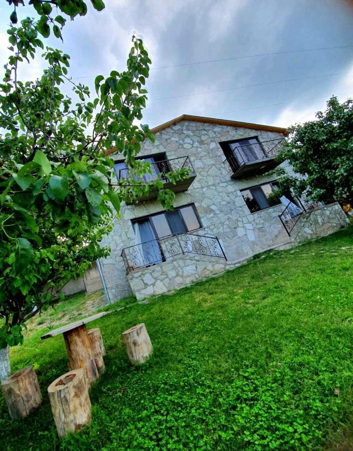 Guest House Ijevan's Garden Extérieur photo
