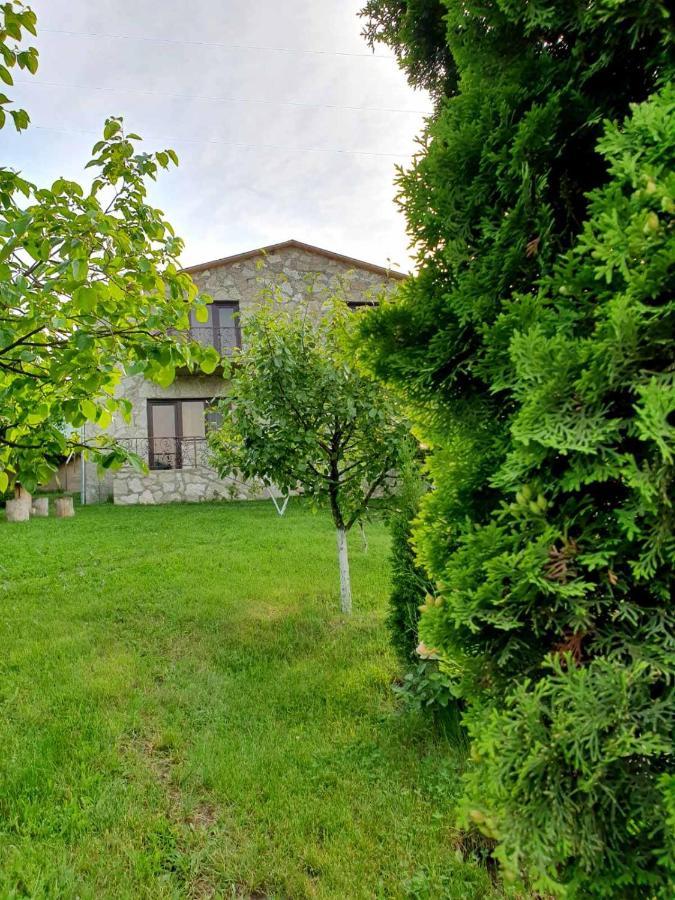 Guest House Ijevan's Garden Extérieur photo